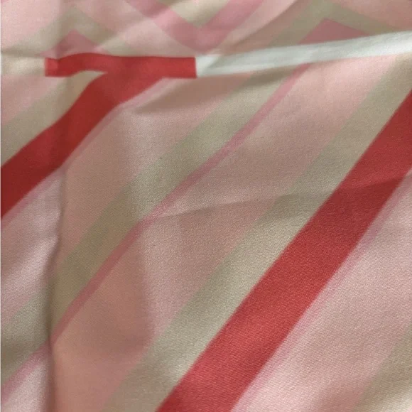 Pink Scarf - Picture 3 of 6